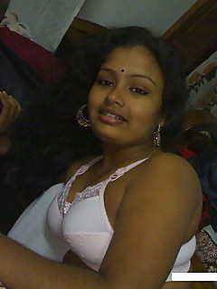 Cute Curvy Indian Girls Pussy - Indian Amateurs Archive - PornPicsAmateur.com