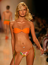 Fashion TV photo 7 of 12