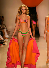 Fashion TV photo 9 of 12