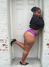 Black Booty photo 2 of 8