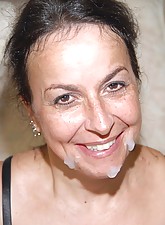 Real Mature Women photo 2 of 5