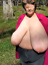 Real Mature Women photo 4 of 5