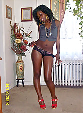 Amateur Black Porn photo 2 of 5