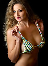 Mature Pussy Pics photo 1 of 5