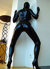 Latex Models photo 4 of 8
