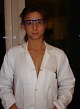 Sarah De Herdt photo 9 of 10