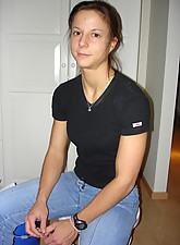 Sarah De Herdt photo 6 of 10