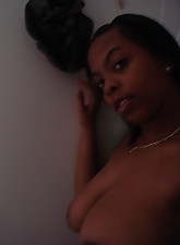 Mature GF photo 8 of 12