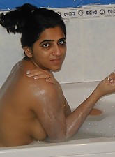 Prostitutes in India photo 3 of 10