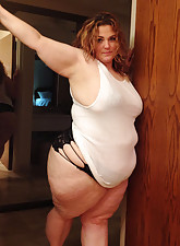 Hot Chubby Girls photo 1 of 6