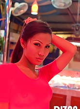 Ladyboy Uploads photo 1 of 6