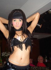 Ladyboy Uploads photo 2 of 6