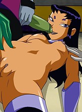 Nicole Heat photo 1 of 6