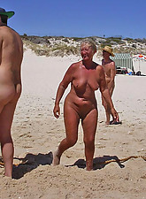 Swinger Wife photo 2 of 6