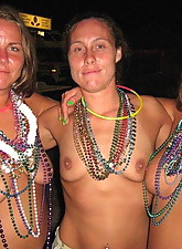 Swinger Wife photo 6 of 6