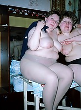 Swinger Wife photo 6 of 6