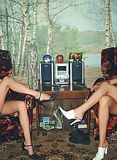 Swinger Wife photo 5 of 6