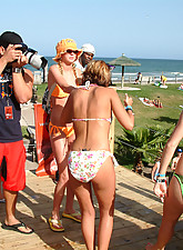 Crazy Girls photo 7 of 10