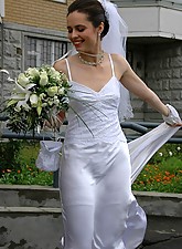 Hot Brides photo 7 of 12