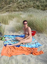 Naked Pussy photo 5 of 10