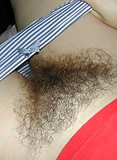 Amazing Hairy Girls photo 3 of 9
