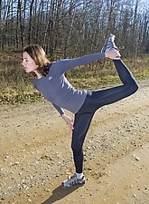 Spandex Voyeur photo 3 of 7