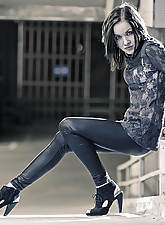 Spandex Voyeur photo 4 of 8