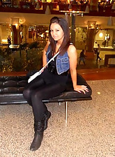 Spandex Voyeur photo 5 of 7
