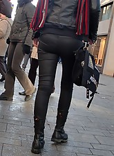 Spandex Voyeur photo 1 of 8