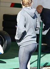 Spandex Voyeur photo 8 of 8